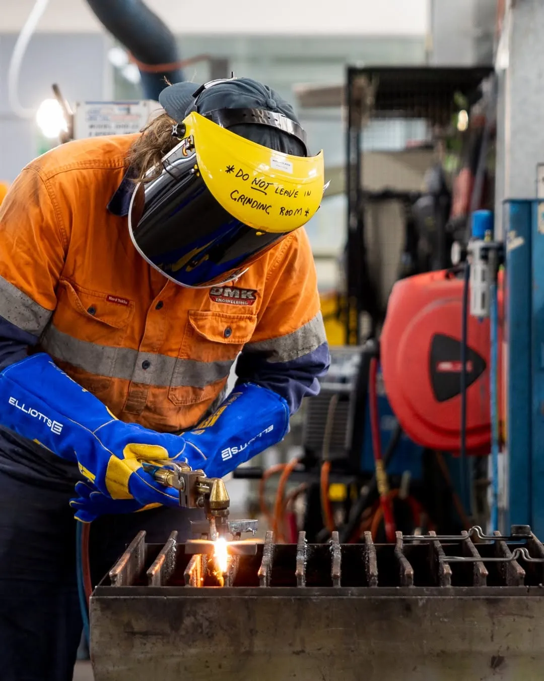📸 Check out these action shots from the @WorldSkillsAu Mount Gambier Gala Day Regional Competitions!

With competitiors battling it out across 8 skill areas, the event was a huge success. A big thank you to our judges, lecturers and everyone who helped make it happen. And of course, a special shout out to all talented competitors. 👏

Now the big question remains... who will take out the top spots and represent Team SA? 🏅 Stay tuned! #WorldSkillsAustralia #WorldSkills #MountGambier #tafe