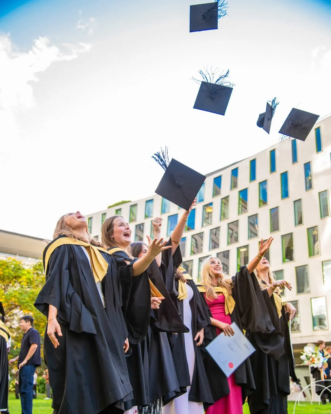 Sadly, another grad season has come to a close, and we say goodbye to another cohort of students. Without a doubt, graduation is one of the most cheerful and inspiring times on campus. With bright, happy faces seen covering the Alumni Green of graduates and loved ones alike. We can't wait to see what you do next and welcome you to our @UTSAlumni